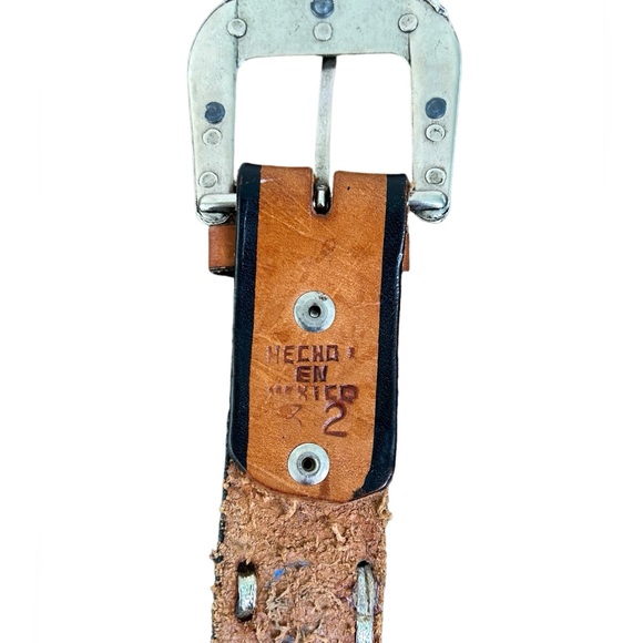Vintage Handmade Western Leather Belt with Eagle Motif Made in Mexico - Picture 4 of 5